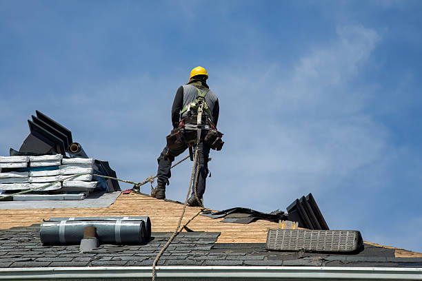 Professional Roofing technician working in Lummi Island, WA